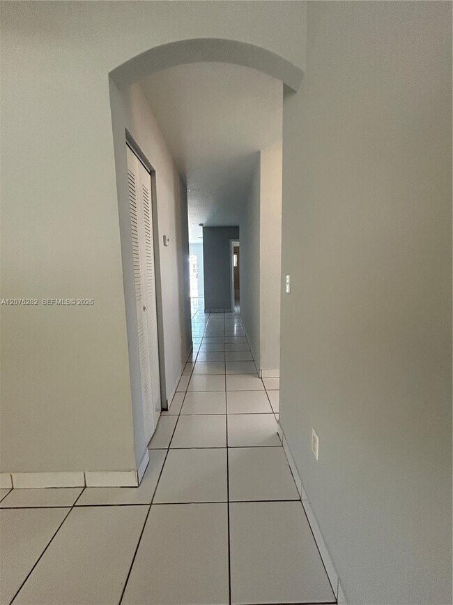 Photo - 2421 NW 99th Terrace Unit 2