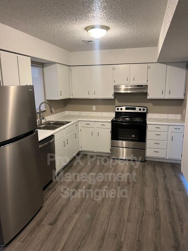 Photo - 1238 E Guinevere Ct Unit #2