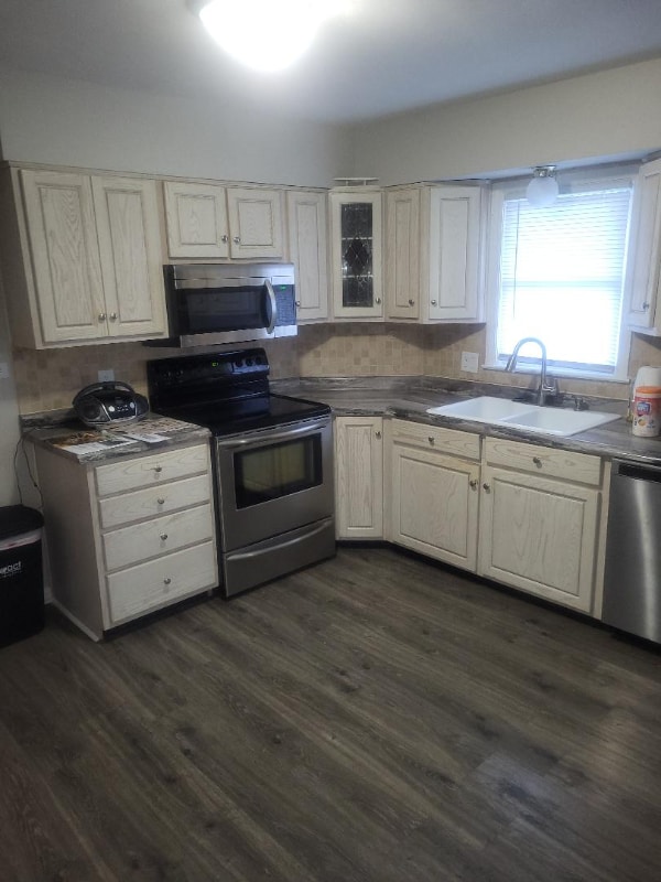 Photo - 222 Longview Dr