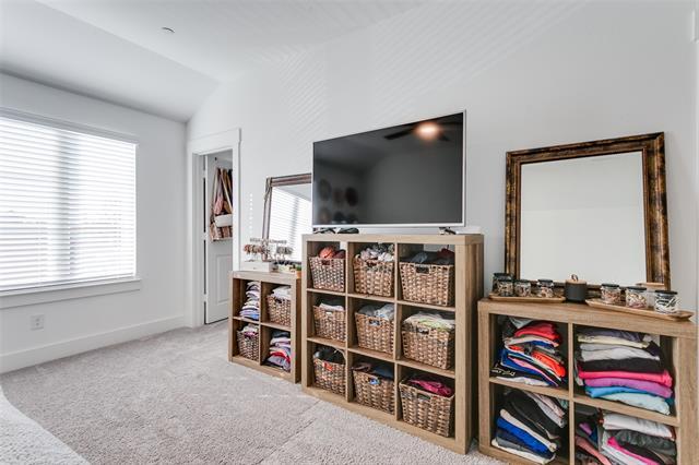 Photo - 7605 Reis Ln