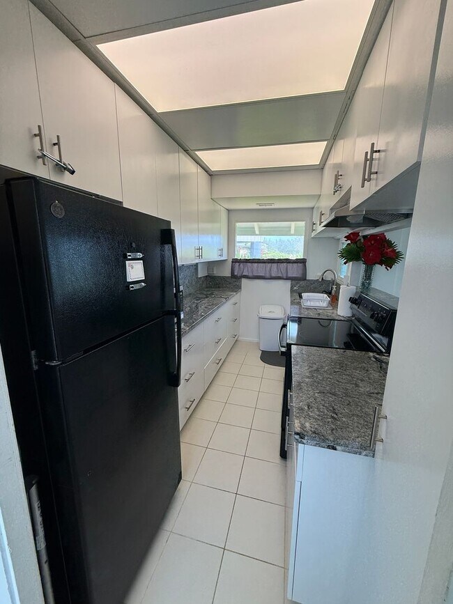 Photo - May to October ocean front 2/2 rental