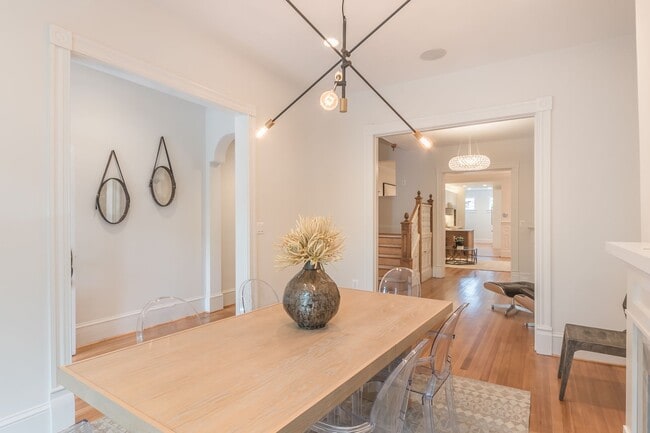 Photo - 1315 Euclid St NW Unidad A