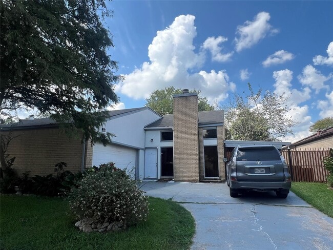 Building Photo - 10811 Kirktown Dr