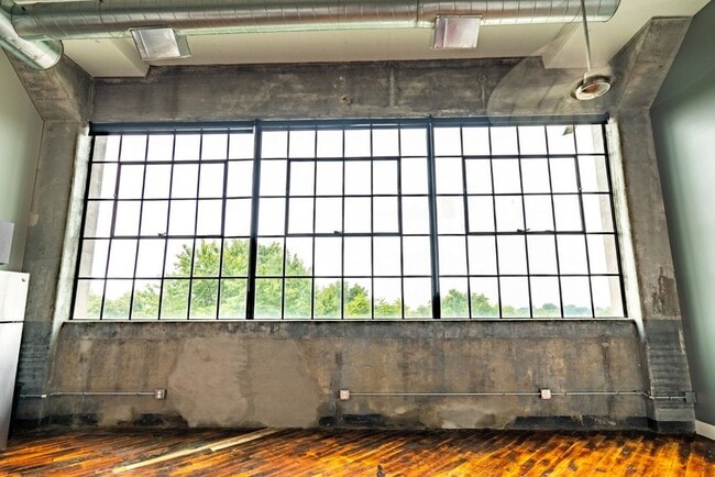 Foto general de Bradford Mills Lofts - Bradford Mills Lofts