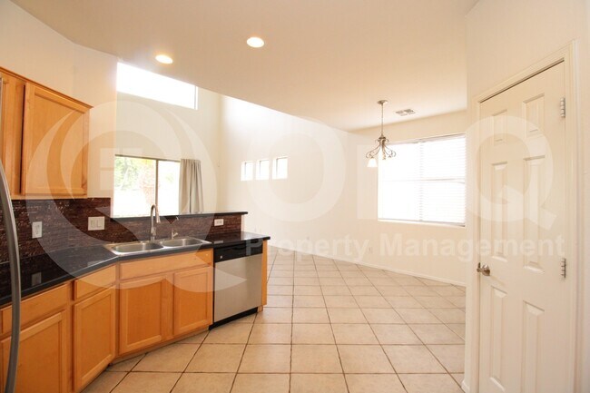 Photo - 2450 E Darrel Rd