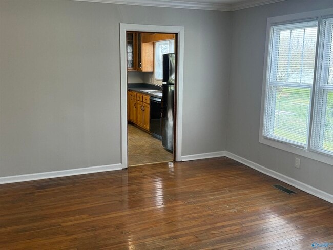 Photo - 2302 Andrew Jackson Way NE