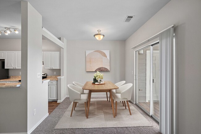 Photo - Hawthorne Bridford