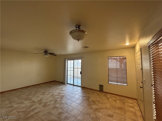 Building Photo - 9579 Belle Fountain Ave Rental