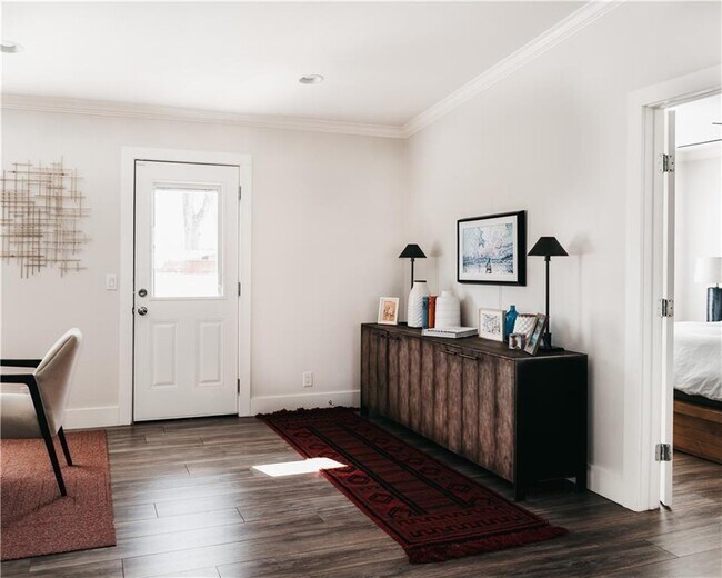 Photo - 2505 Rogge Ln