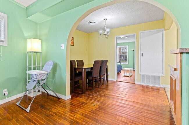 Photo - 3317 Olsen Dr