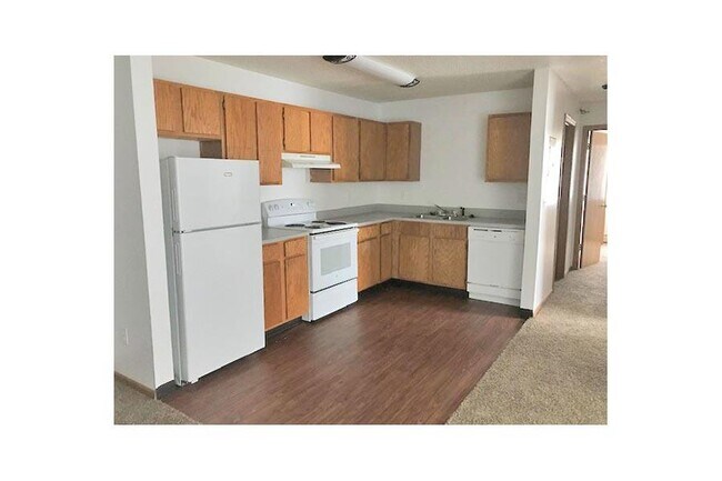 Photo - Country Club Estates