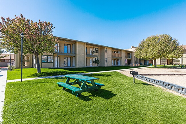 Willow Ridge Apartments
