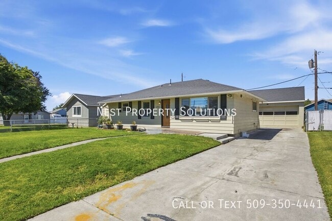 Photo - 171 G St SE
