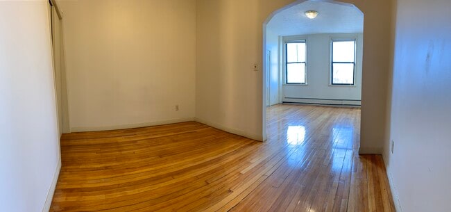 Photo - 156 Main St Unit 8