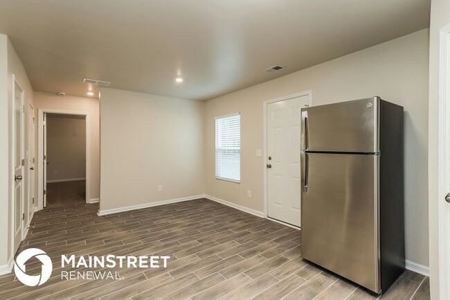 Photo - 135 Sonoma Wood Trl