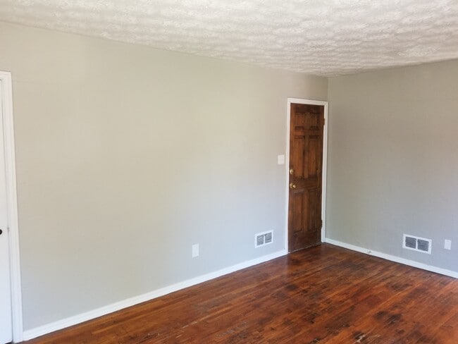 Photo - 1002 Old Orchard Ave Unit 3