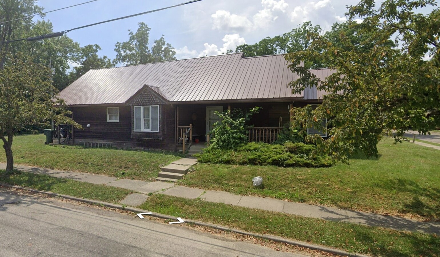 Photo - 1121 E 7th St