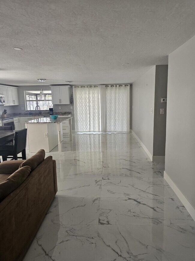 2 bed, 2 bath waterfront retreat!