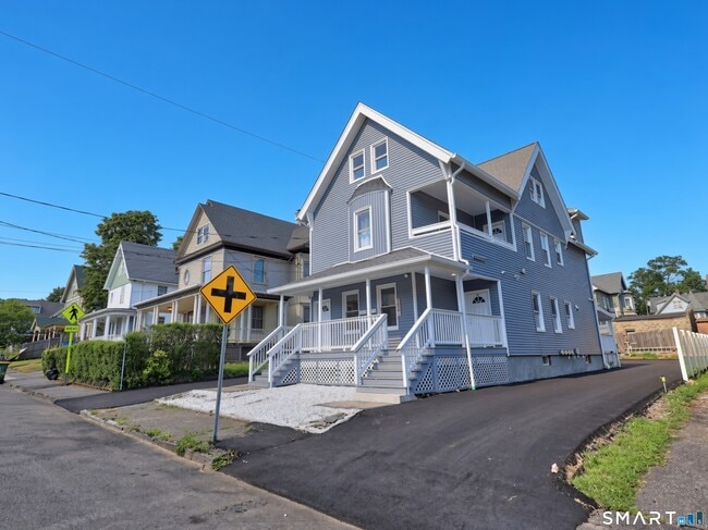 Photo - 42 Waterville St Unit 3