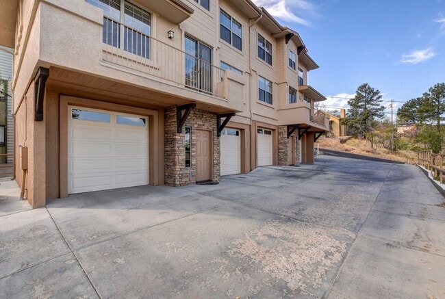 Photo - 221 Spring St Unit 227