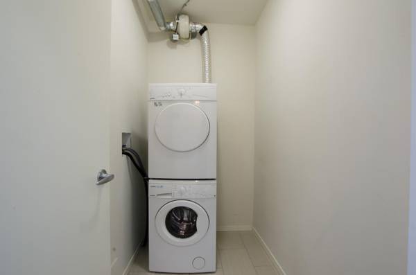 Photo - 6005 Walter Gage Rd Unit 1