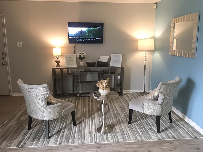 Office - The Trace at North Major