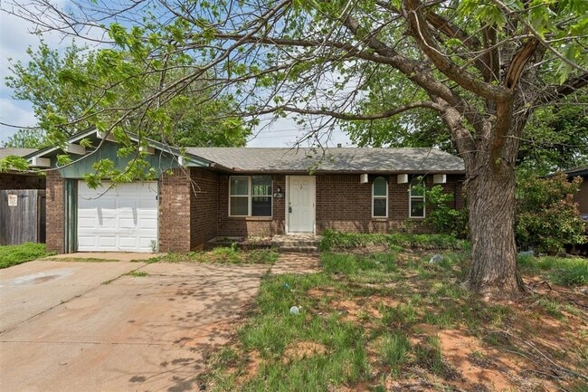 Building Photo - 3005 SE 51st St