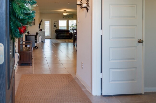 Photo - 10201 Waterwall Ln