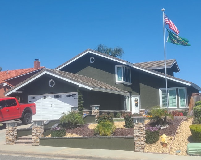 Building Photo - 22 Ridge Crest Cir