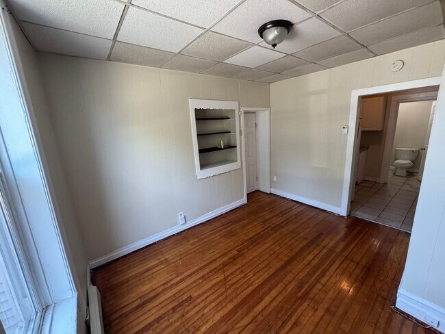 Photo - 138 Morton Ave Unit 1