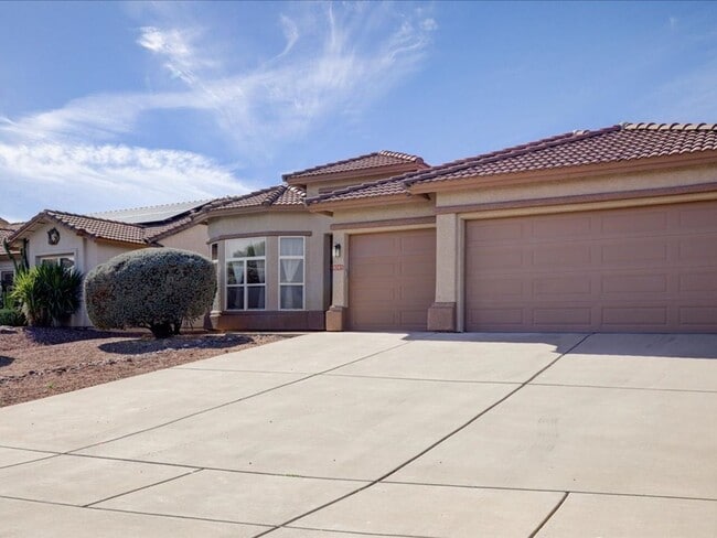 Photo - Ready Living: Solar Panels, EV Charging & Open-Concept Design!