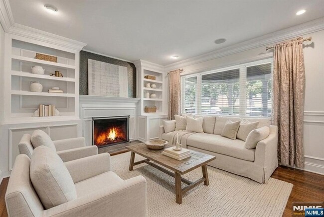 66 Glen Blvd