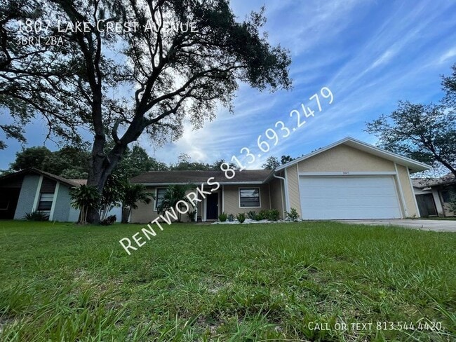Photo - 1807 Lakecrest Ave