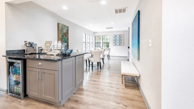 Photo - Eclipse Apartments