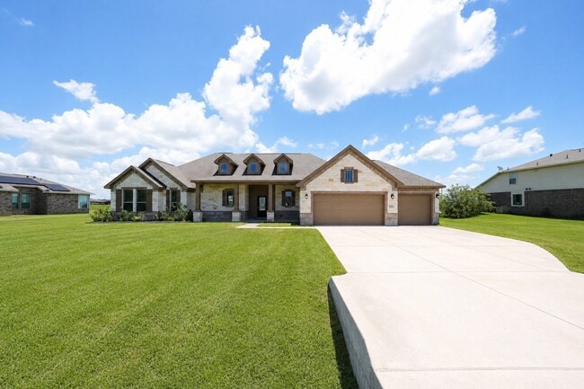 Building Photo - 8007 Lehman Rd