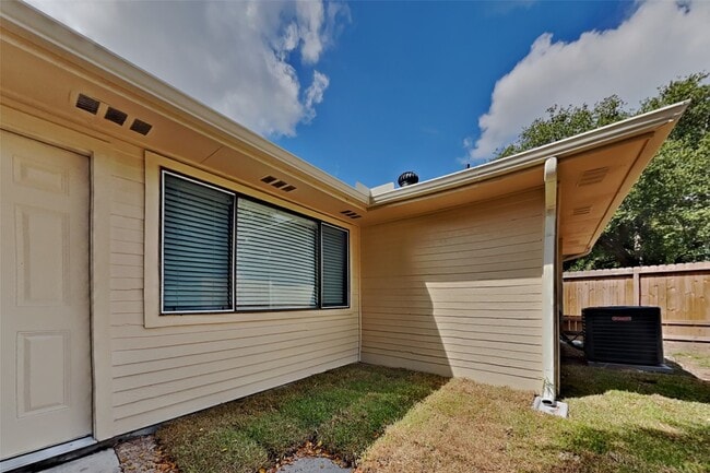 Building Photo - 3318 Lockgate Dr Rental