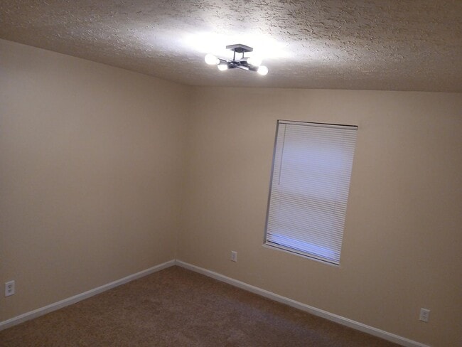 Photo - 8606 Standing Oak Dr Unit 8606-2
