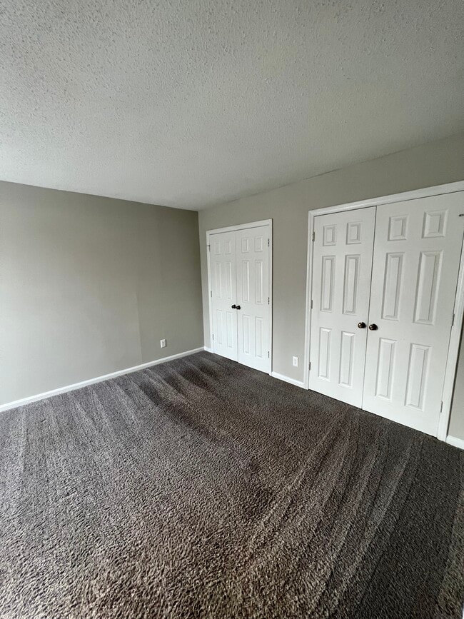 Sharonridge Apartments