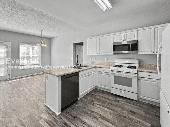 Photo - 5305 Yoshino Terrace