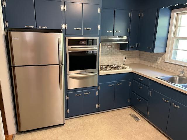 Photo - 811 Blanton St