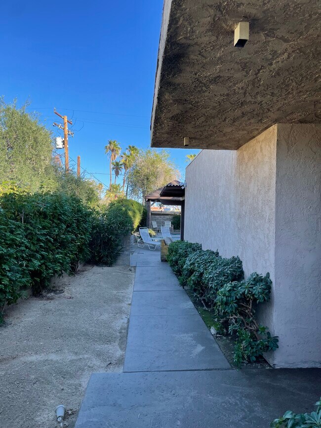 44900 San Luis Rey Ave House House Rental in Palm Desert, CA