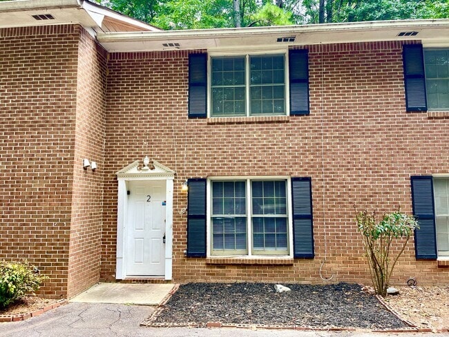 Building Photo - 310 S Jeff Davis Dr Unit 310 South Jeff Davis -  #2, Fayetteville Rental