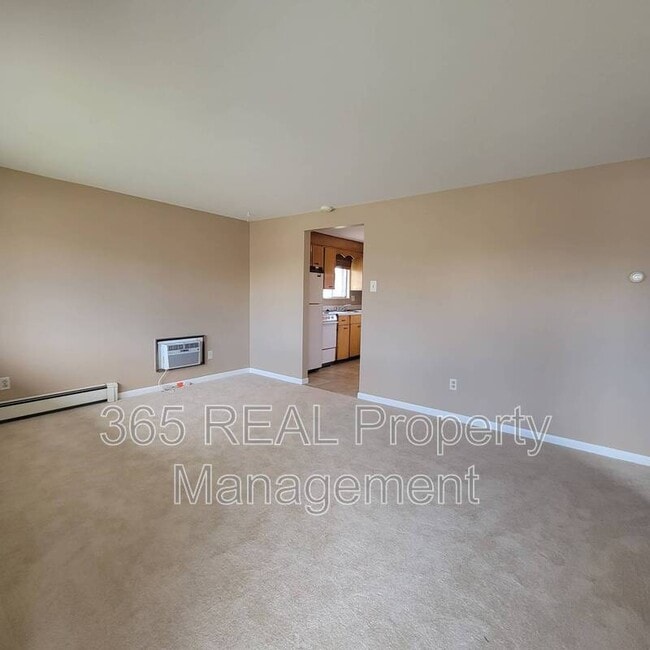 Photo - 2440 W 11th St