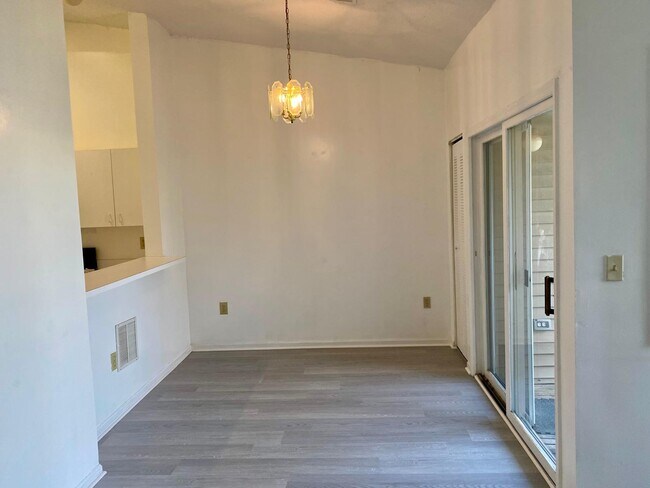 Photo - 1037 Edpas Rd Unit 1037