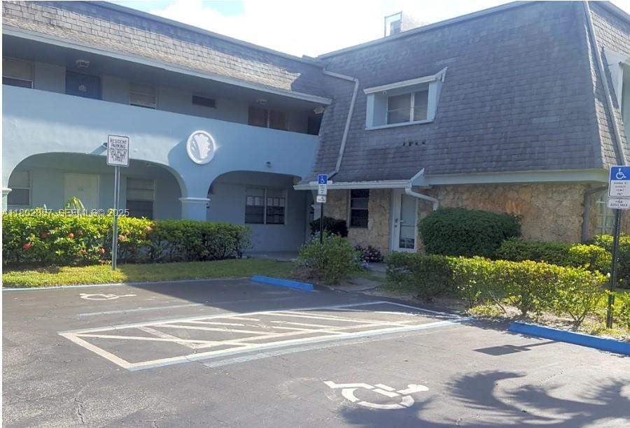 Photo - 4271 NW 5th St Unidad 250