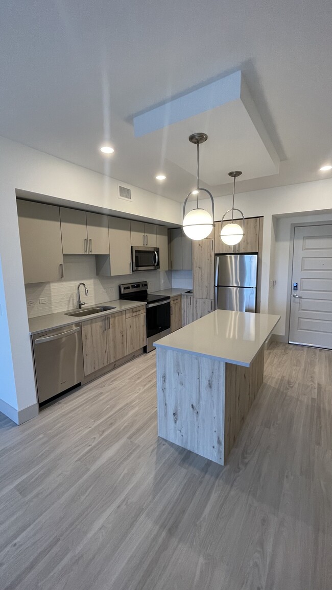Building Photo - 410 NW 53rd Ct Unit A Rental