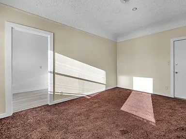 1628 W 45th St Unit 205