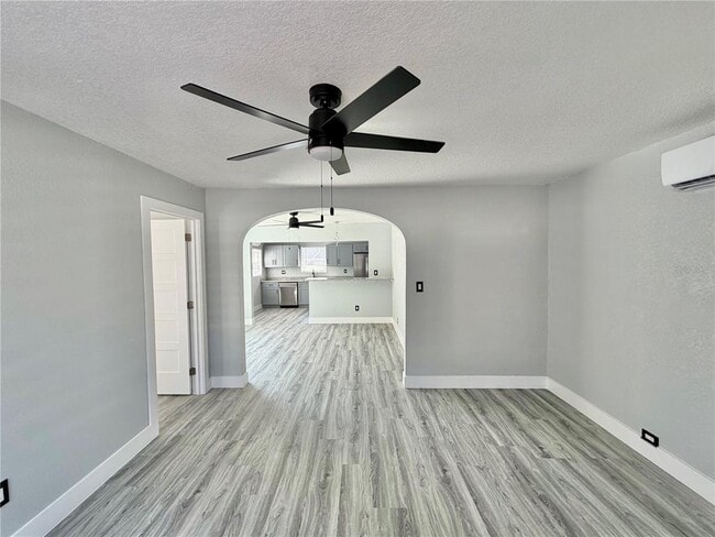 Photo - 2728 1st Ave S