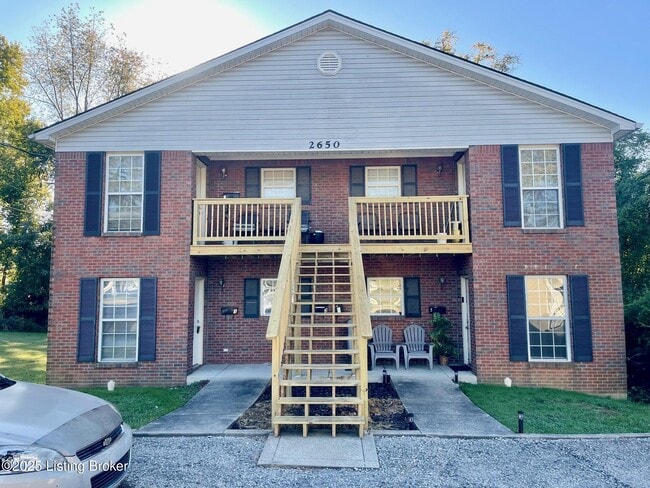 Building Photo - 2650 Lindsay Ave Unit 1