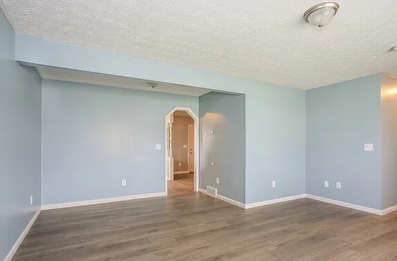 Photo - 1979 Reese Ave